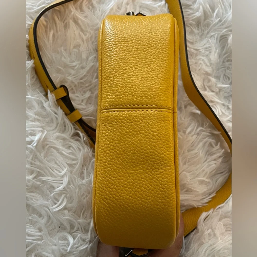 Kate Spade Camera Crossbody - Picture 5 of 16